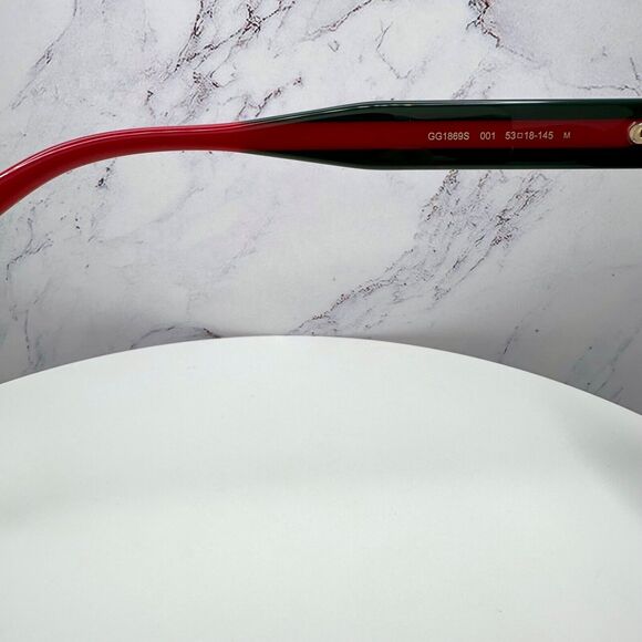 New GUCCI Sunglasses main image 8